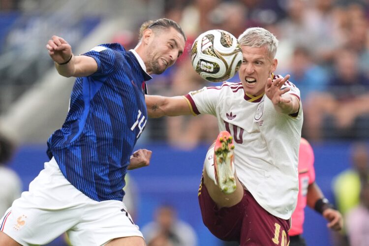 Spain shuts down France, advances to  World Cup final